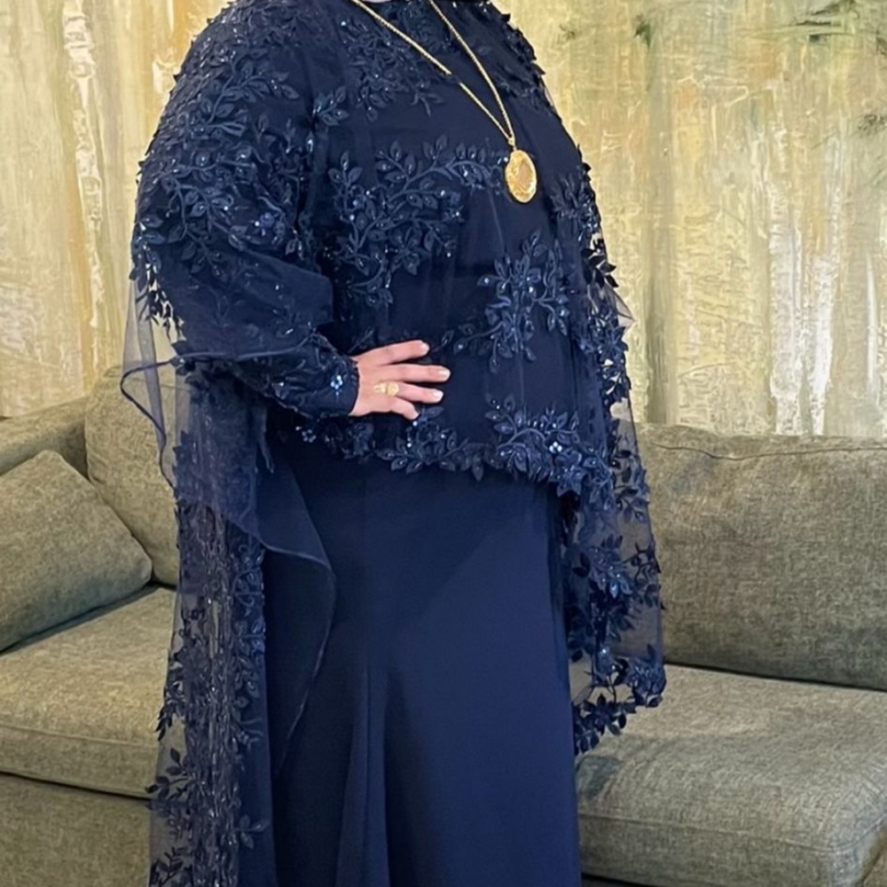 Custom made plus size 2 piece formal dress embroidered